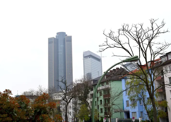 Trip Messe Westend Otel 4*
