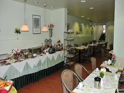 فندق Trip Messe Westend 4*