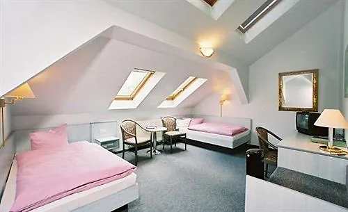 فندق Trip Messe Westend 4*