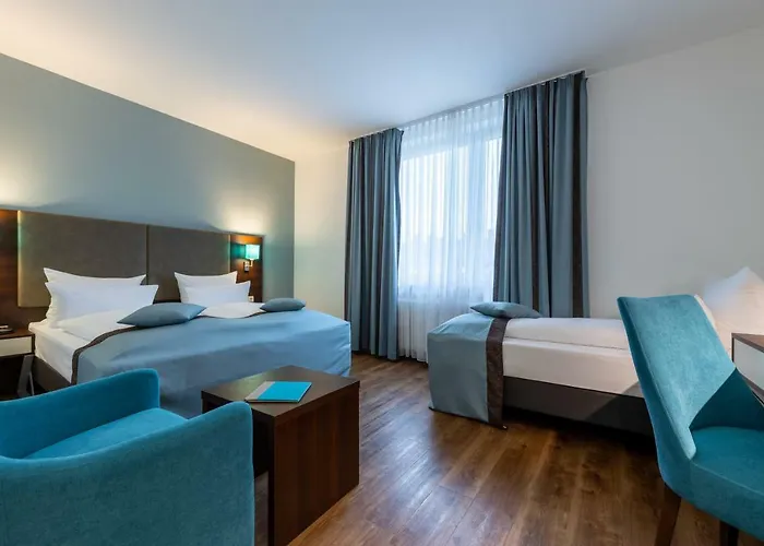 Trip Messe Westend 4*