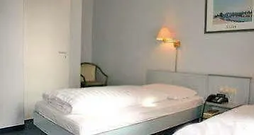 Trip Messe Westend 4* فرانكفورت